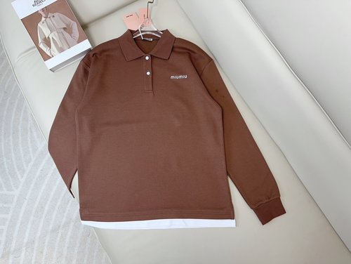 Miu Miu Small Logo Contrast Collar Top with High-End Pique Cotton Fabric