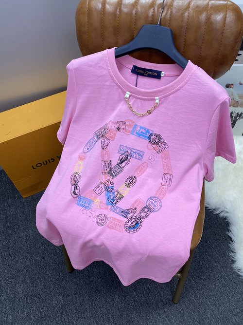 Louis Vuitton Exclusive High-End Printed Chain Short Sleeve with Chic and Flattering Fit