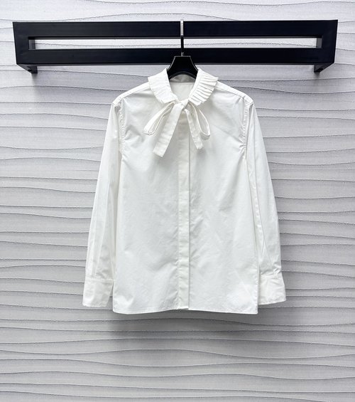 Fendi Detachable Collar Shirt with Imported Cotton