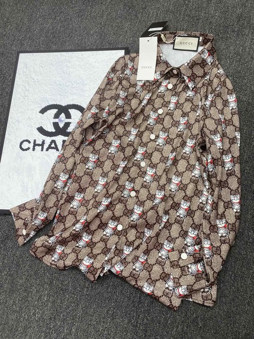 Gucci Printed Collared Shirt with GG Pattern, Elegant and Comfortable