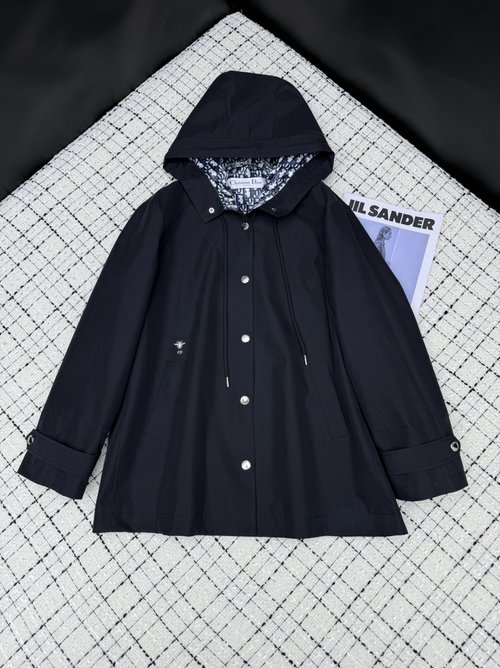 Dior Bee Embroidery Medium-length Trench Coat: Classic Charm