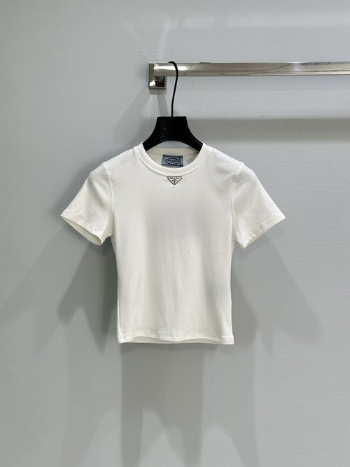 Prada Simple Prada Short-Sleeve T-Shirt, Slimming and Stylish