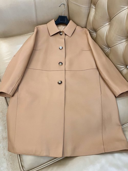 Hermes Textured Leather Jacket with a Stylish and Slim Profile