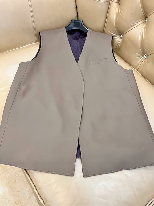 Hermes Genuine Leather Vest with Customized Oil - Edge and Reversible Wear