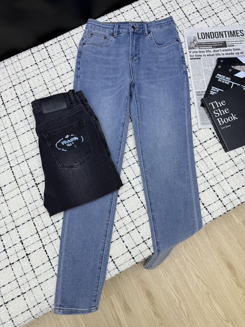 Prada Slimming Comfortable Blue Embroidered Logo Cigarette Jeans