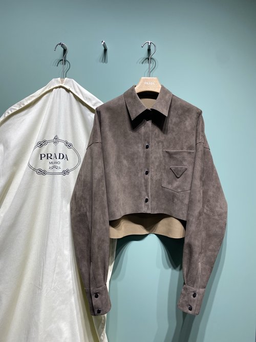 Prada Stylish Batwing Sleeve Suede Leather Coat with Handmade Oil Edges