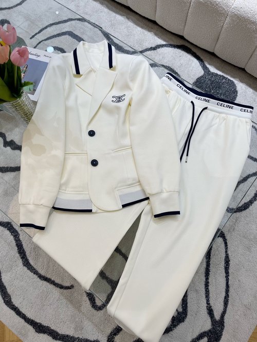 Celine Early Autumn Fashionable Clothing Set