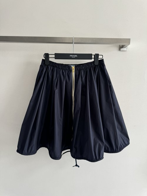 Prada New Nylon Skirt Made of Lightweight and Eco-friendly Material