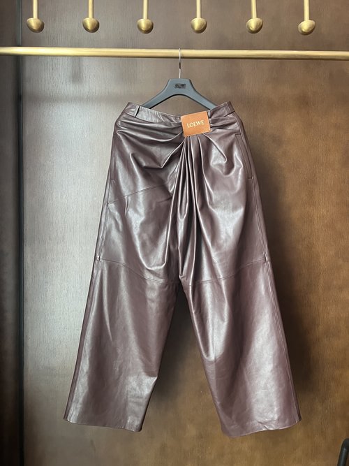 Loewe Adaptable Leather Pants with Excellent Fit
