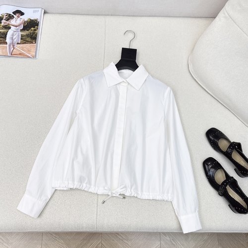 Loewe French-Inspired Drawstring Top and Skirt Ensemble with Waist Tie, Flowy Fit for Slimming Elegance