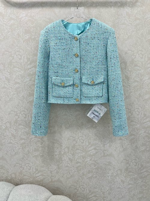 Chanel Coarse-Spun Color-Dotted Dress Coat with Silk Lining and Woolen Texture