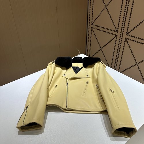 Loewe Stylish Single Leather Coat with Fur Collar and Imported Lambskin