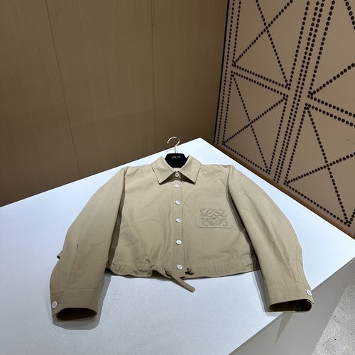 Loewe Elegant Trench Coat Made of Special Custom - made Imported Fabric