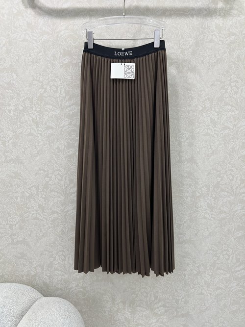 Loro Piana Premium Solid Color Pleated Midi Skirt in Imported Comfortable Fabric