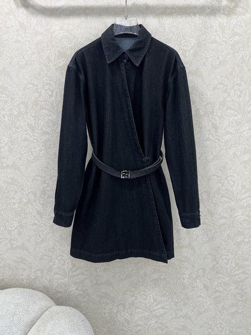 Fendi Vintage Collar Denim Shirt Dress with Double F Belt and Embroidery