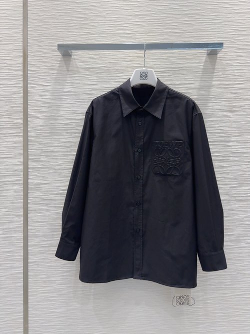 Loewe Classic Shirt with Exquisite Details, High-quality and Timeless