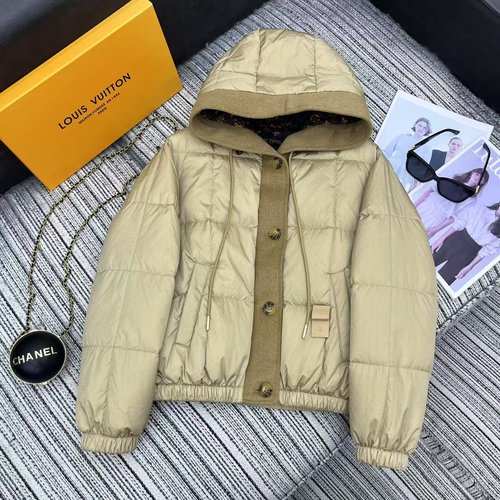 Louis Vuitton Exclusive First Release: Spliced Double-Faced Collared Down Jacket with Monogram Print