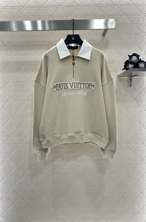 Louis Vuitton Customized Cotton Half-Zip Collared Sweatshirt with Logo