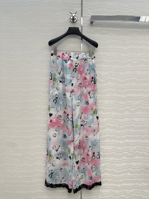 Chanel Exclusive First Release: Coco Girl Prefall Silk Straight-Leg Pants