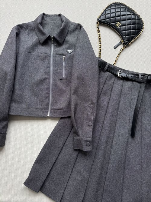 Prada Classic Pleated Skirt with Belt, Vintage Look