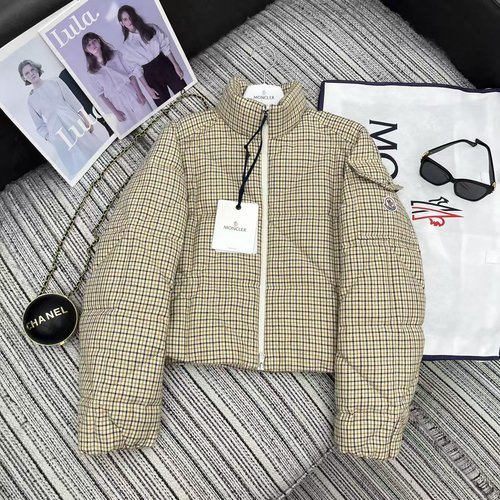 Moncler Recommended Houndstooth Stand - Collar Down Jacket with Pocket