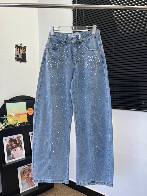 Polo Ralph Lauren New Arrival: Studded Pearl Flare Wide - Leg Jeans with Fashionable Design