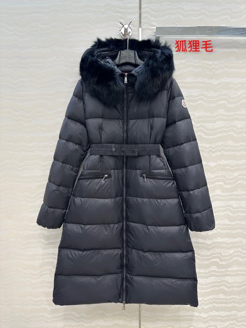 Moncler High - end Original Hooded Long Down Jacket with Detachable Fox Fur