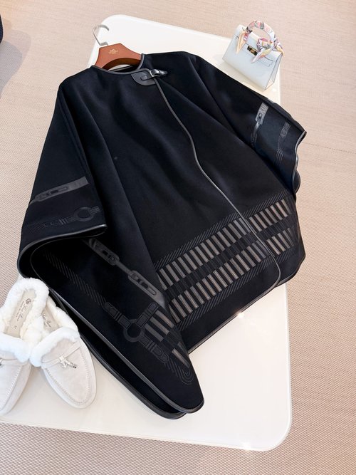 Hermes Lightweight Double-Faced Cashmere Embroidered Cloak with Etriviere Buckle