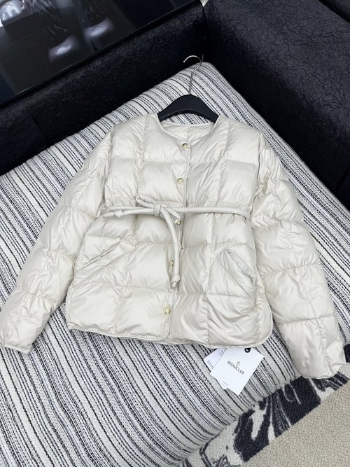 Moncler Cozy Down Jacket with Belt, Soft and Fashionable
