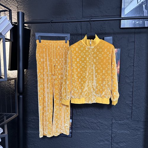 Louis Vuitton Stylish Imported Jacquard Velvet Baseball Suit with Full Print