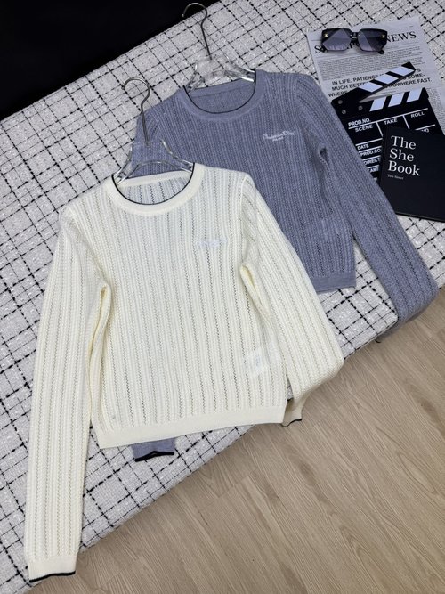 Dior Essential Hollow - Out Knitted Wool Sweater, Versatile