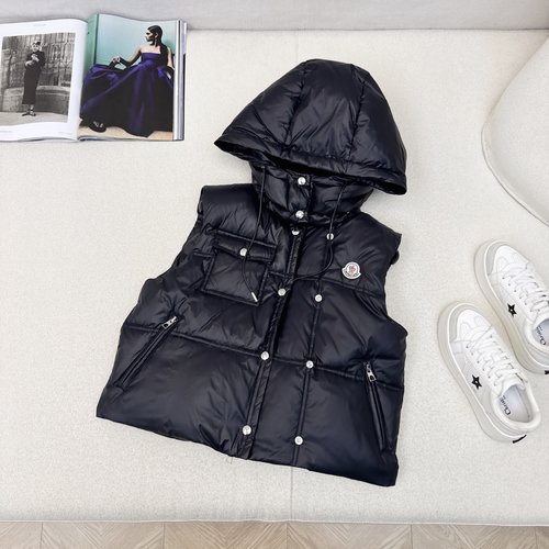 Moncler Detachable Hat Down Vest, Stylish and Comfortable