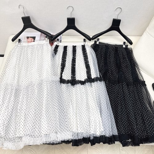 Dior Elegant Flocked Polka Dot Mesh Skirt