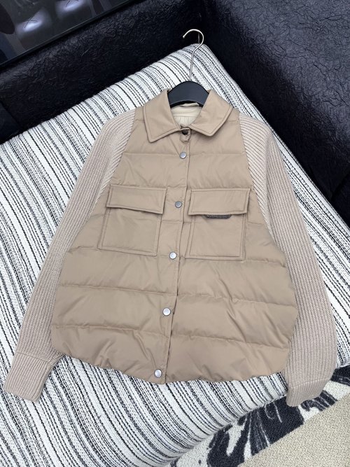 Hermes Classic Series Down-stitched Knit Sleeve Coat with a Luxury Appearance