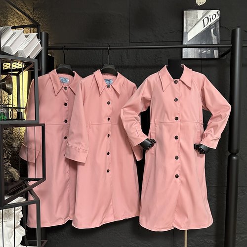 Prada Long Trench Coat with Wire Elements for Stylish Silhouette