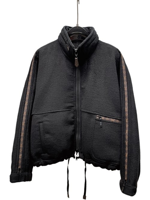 Louis Vuitton Long Black Round-Neck Garment in Wool-Silk Blend