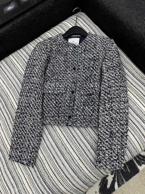 Moncler Customized Tweed Stitching Down Jacket, Soft and Elegant