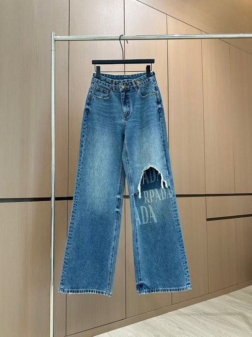 Loewe Designer s Original Slant-Button Jeans with 3D Patches