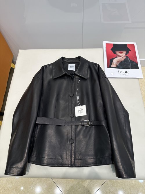 Hermes Imported 100% Litchi - Grain Sheepskin Leather Jacket with Hand - Sewn Finishes