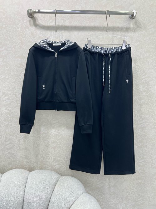 Dior Hooded Jacket and Wide-leg Pants Set with Embroidery