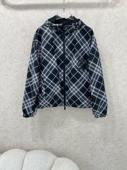 Burberry Double-sided Casual Coat with Classic Tartan and War Horse Embroidery