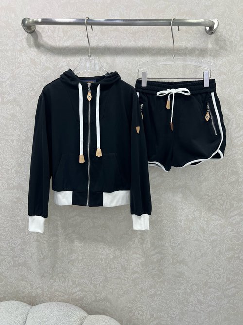 Louis Vuitton Hoodie and Shorts Set, High - end Design with French Elegance