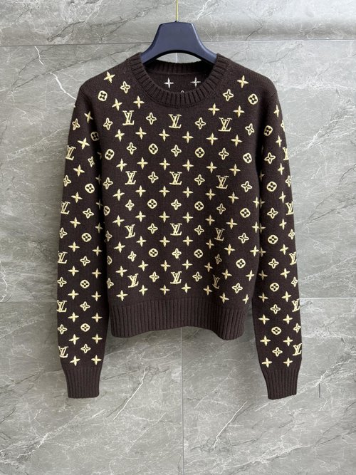 Louis Vuitton Elegant Embroidered Logo Cashmere Sweater