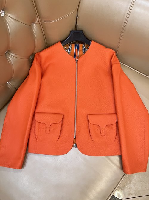 Hermes Exquisite Leather Jacket with Distinct Texture and Classic H Shape
