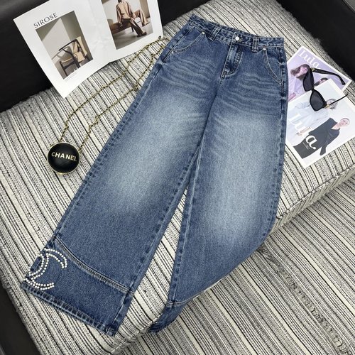 Chanel Early Autumn Sequined Double C Logo Denim Straight-Leg Pants