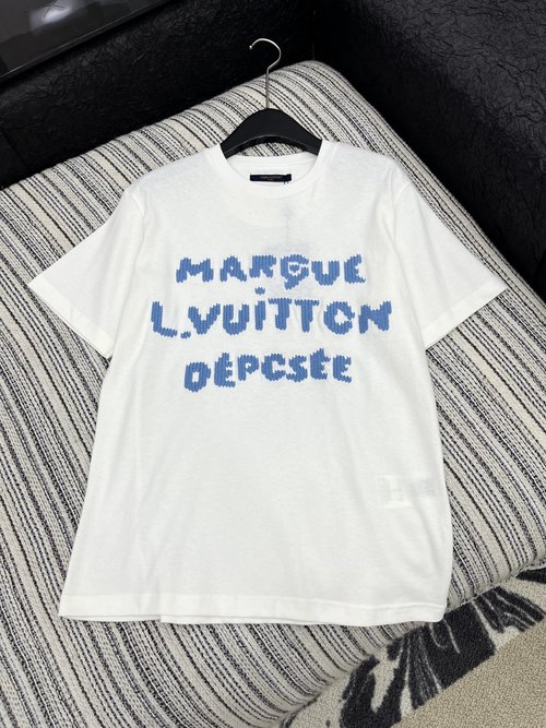 Louis Vuitton Customized Round-neck Short-sleeved Top, Stylish and Comfy