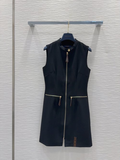 Louis Vuitton Elegant Sleeveless Dress Made of Custom Fabric