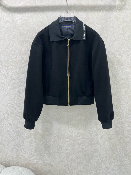 Louis Vuitton Woolen Jacket with Threaded Collar and Customized Zipper Head