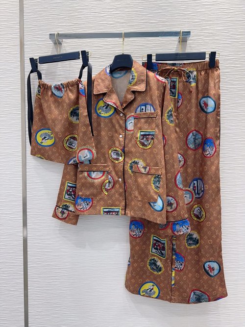 Louis Vuitton Three - Piece Pajamas with Print and Accessories