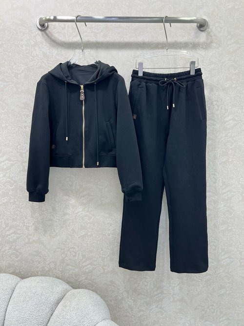 Louis Vuitton New Set with Hooded Zip Jacket and Straight-leg Trousers, Retro and Stylish